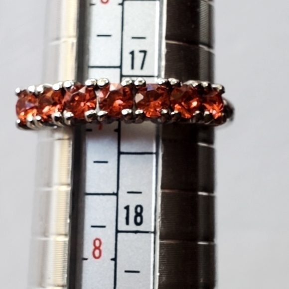 Red Rhinestones Ring 316L SS Size 7 NWOT - Picture 9 of 12